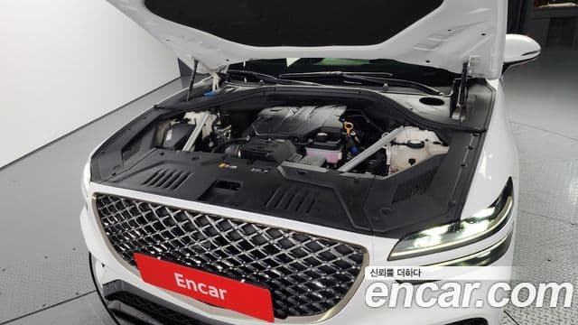 Genesis GV70, 2022 6