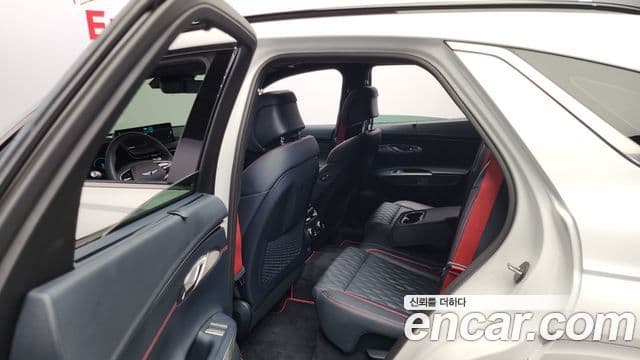 Genesis GV70, 2022 12