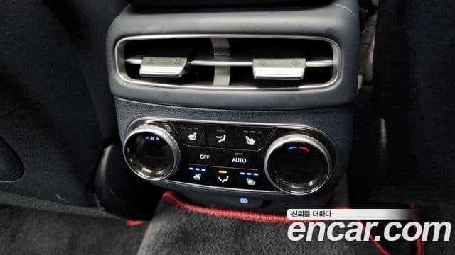 Genesis GV70, 2022 19