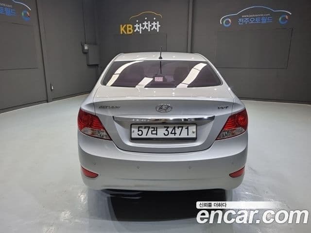 Hyundai Accent(новый кузов / новое поколение) Modern, 2014 4