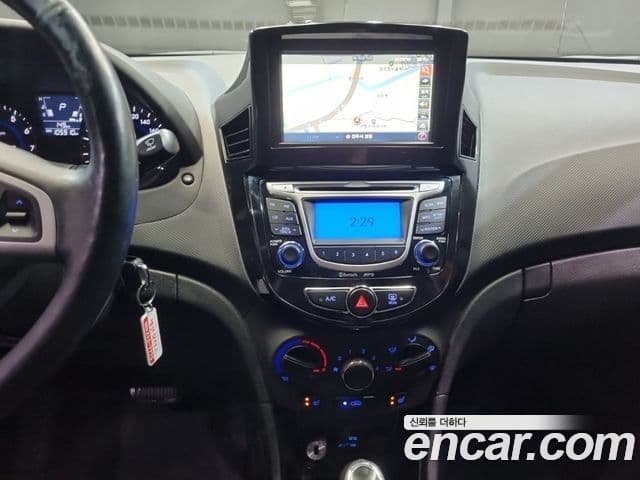 Hyundai Accent(новый кузов / новое поколение) Modern, 2014 15