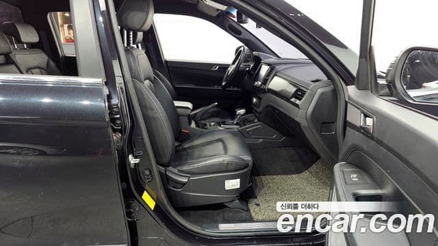 KG모빌리티(SsangYong) The / новый New Rexton Sport 칸 Prestige, 2021 11