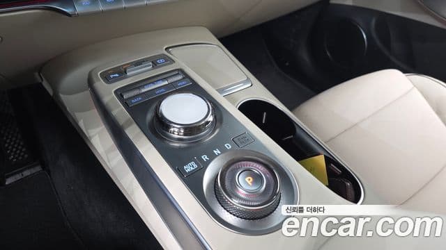 Genesis GV70, 2023 9