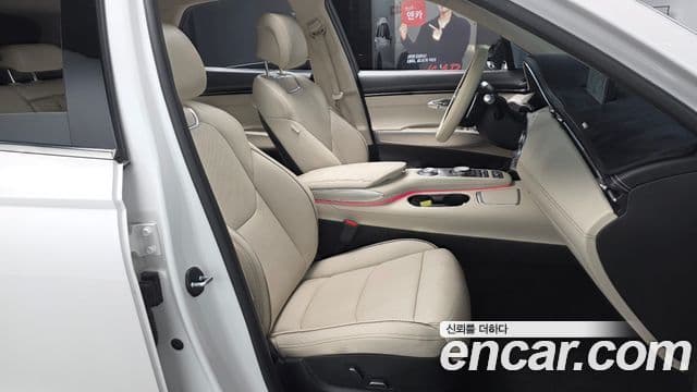 Genesis GV70, 2023 10