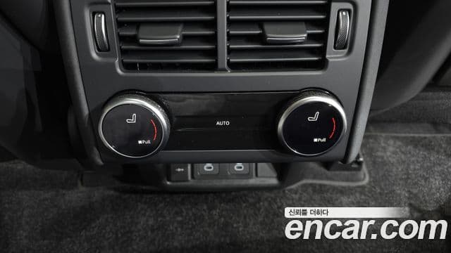 Land Rover Discovery 5 P360 Dynamic HSE, 2025 18