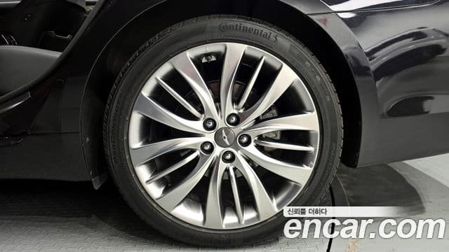 Genesis G80 Prestige, 2018 все фото