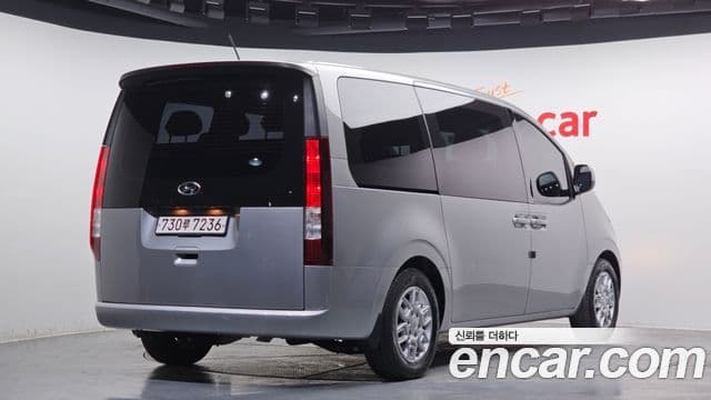 Hyundai Staria Modern, 2022 2