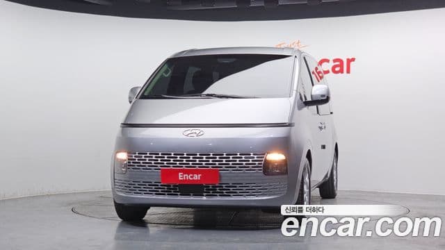 Hyundai Staria Modern, 2022 3