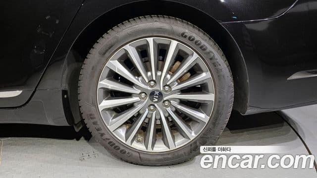 Kia All New K7 3.0 LPI Prestige (арендный автомобиль), 2018 все фото