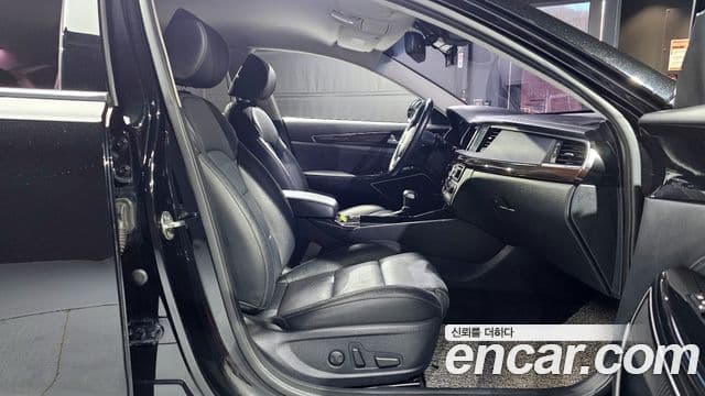 Kia All New K7 3.0 LPI Prestige (арендный автомобиль), 2018 11