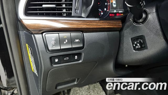 Kia All New K7 3.0 LPI Prestige (арендный автомобиль), 2018 14