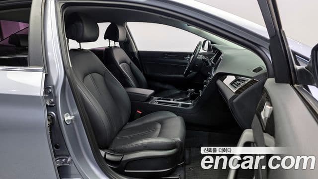 Hyundai LF Sonata 2.0 Smart, 2017 11