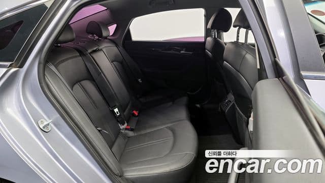 Hyundai LF Sonata 2.0 Smart, 2017 12