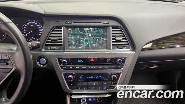 Hyundai LF Sonata 2.0 Smart, 2017 14