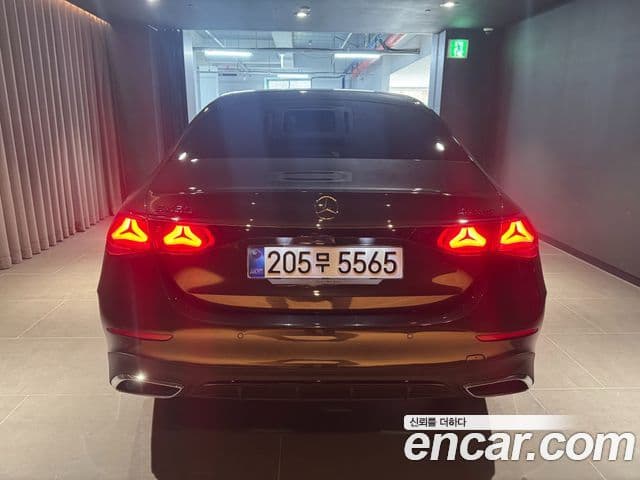 Mercedes-Benz E-класс W214 AMG Line, 2026 4