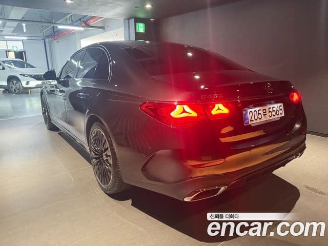 Mercedes-Benz E-класс W214 AMG Line, 2026 18