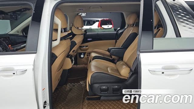 Kia Carnival 4세대 Signature, 2023 12