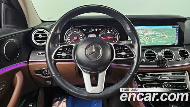 Mercedes-Benz E-класс W213 Avantgarde, 2020 15