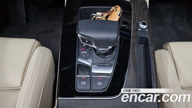 Audi Q5 (FY) Premium, 2023 9