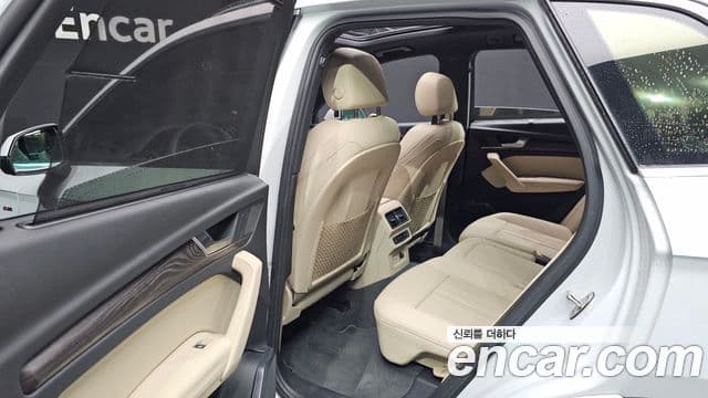 Audi Q5 (FY) Premium, 2023 12