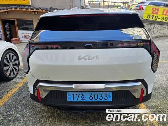 Kia EV3 Earth, 2026 6