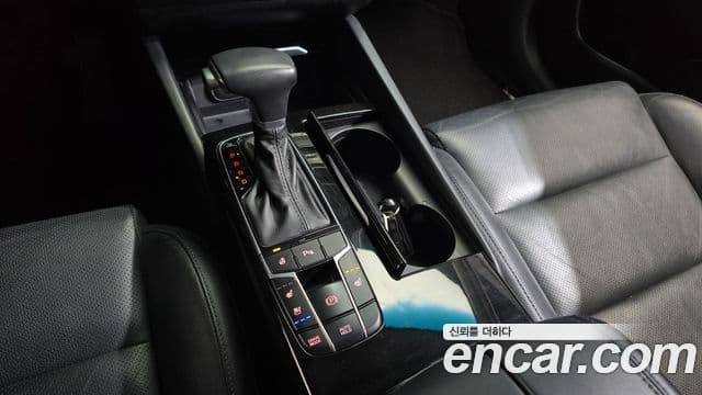 Kia All New K7 гибрид Prestige, 2017 9