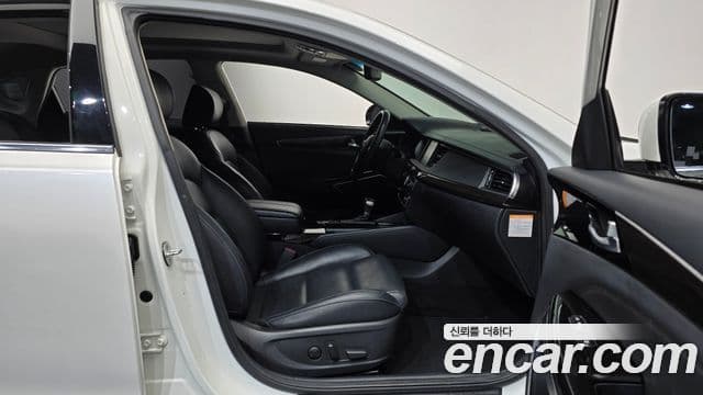 Kia All New K7 гибрид Prestige, 2017 11