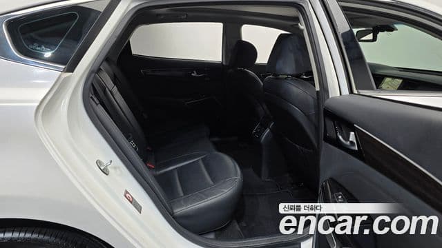 Kia All New K7 гибрид Prestige, 2017 12