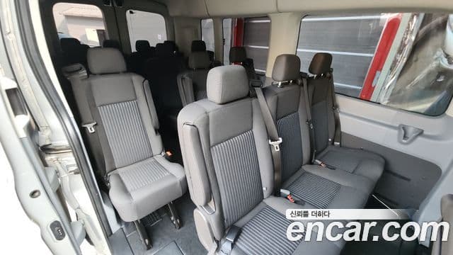 Ford 트랜짓, 2017 11