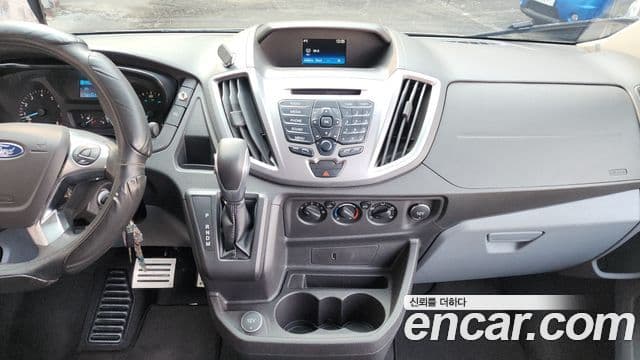 Ford 트랜짓, 2017 16