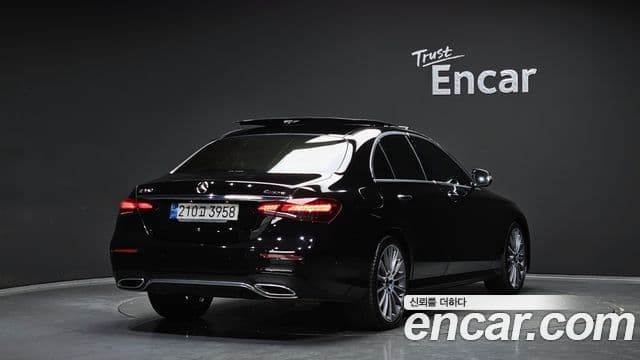Mercedes-Benz E-класс W213 AMG Line, 2022 2
