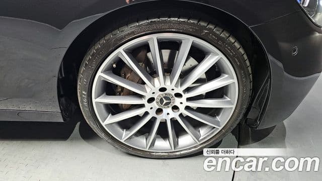 Mercedes-Benz E-класс W213 AMG Line, 2022 все фото