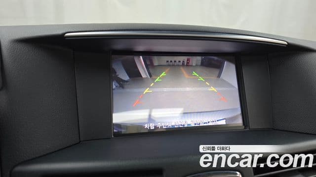 Infiniti Q70 Style, 2017 15