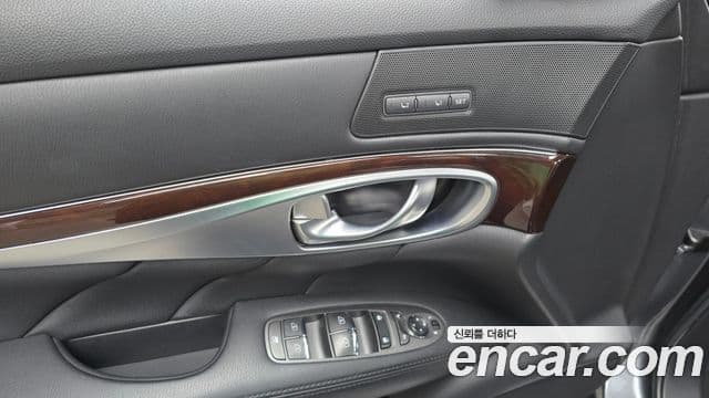 Infiniti Q70 Style, 2017 17