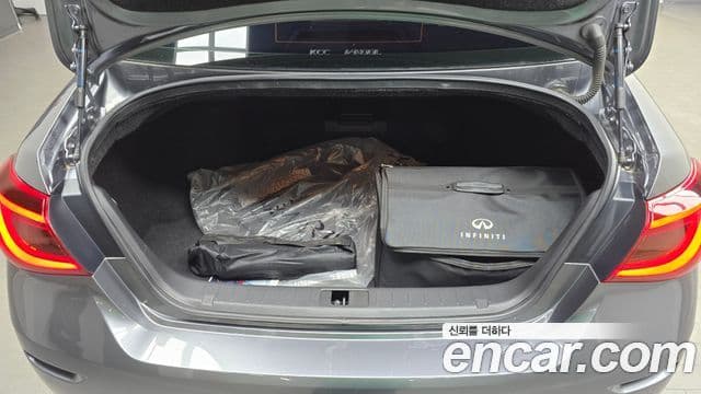 Infiniti Q70 Style, 2017 20