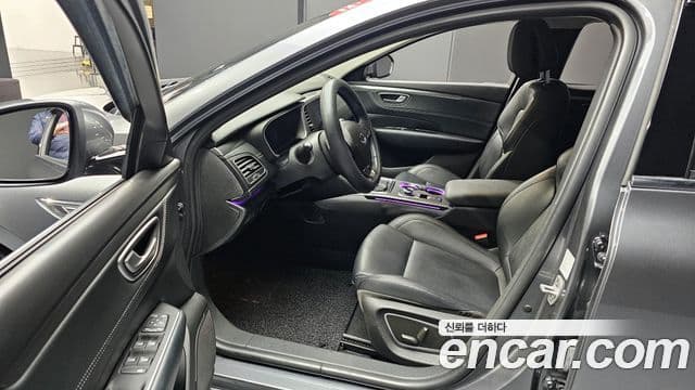 Renault Korea(Samsung) The / новый New SM6 2.0 LPe Feel (название комплектации), 2023 10