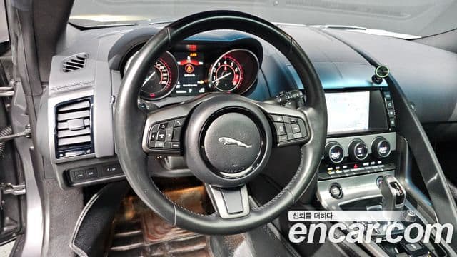 Jaguar F-TYPE X152, 2017 11