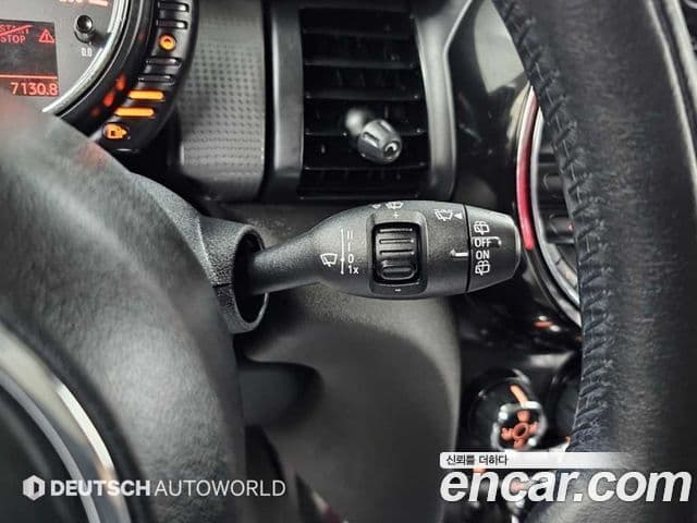 Mini Cooper D 3세대, 2015 18