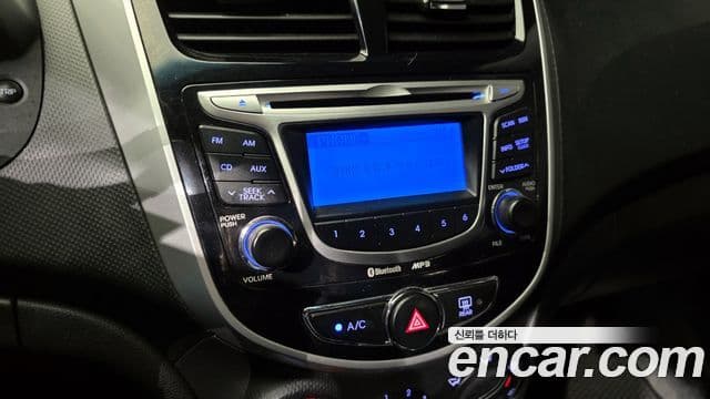 Hyundai Accent(новый кузов / новое поколение) Premier, 2012 15