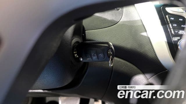 Hyundai Accent(новый кузов / новое поколение) Premier, 2012 19