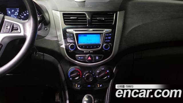 Hyundai Accent(новый кузов / новое поколение) Premier, 2012 20