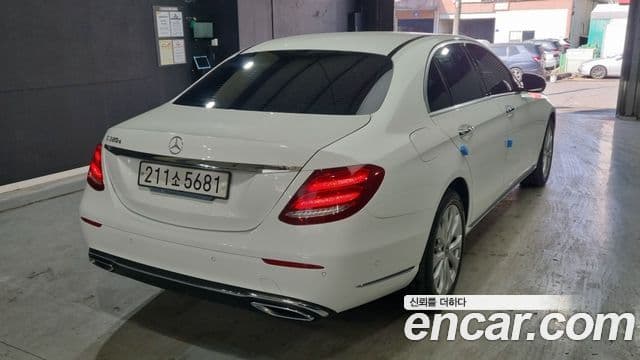 Mercedes-Benz E-класс W213 Exclusive, 2019 2