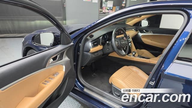 Genesis The / новый New G70, 2021 10