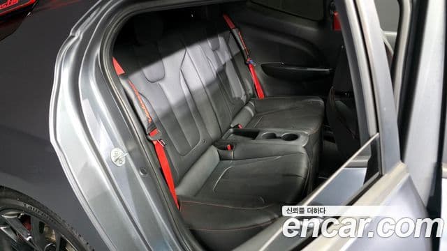 Hyundai Veloster (JS) Core, 2019 11