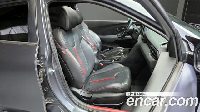 Hyundai Veloster (JS) Core, 2019 12