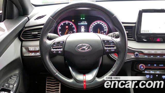 Hyundai Veloster (JS) Core, 2019 13