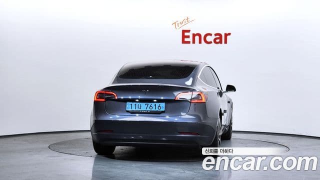 Tesla модель 3 Standard Range Plus, 2020 4