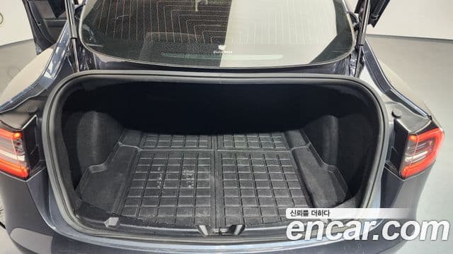 Tesla модель 3 Standard Range Plus, 2020 20