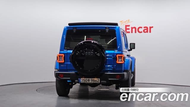 Jeep Wrangler (JL) 2.0 Overland Power top 4도어 4xe, 2022 4