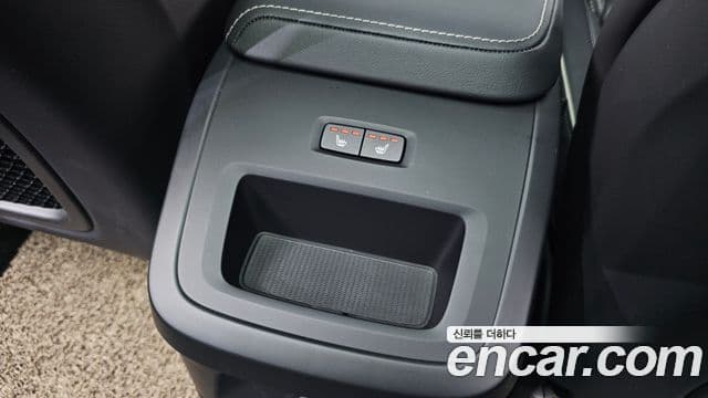 Volvo XC60 2세대 T8 R-Design, 2021 18